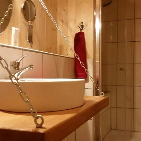 Farnbauernhof * Schönwalde